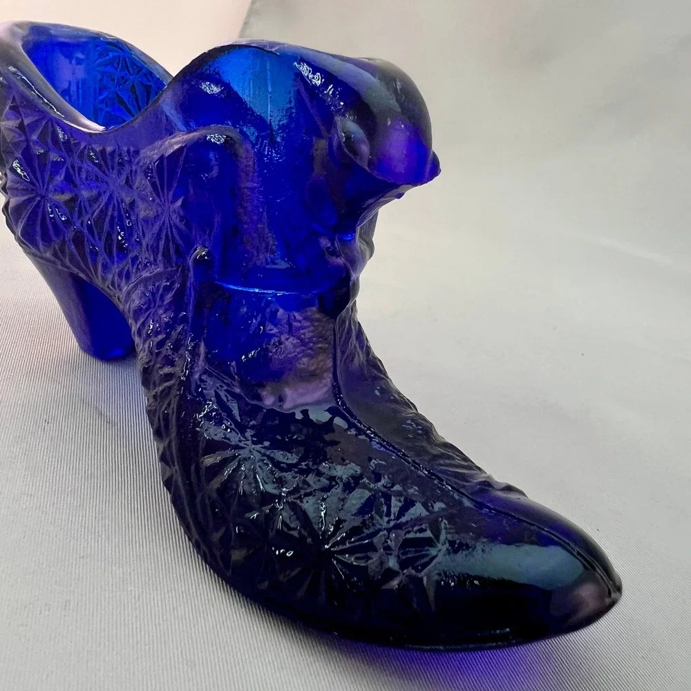 Fenton vintage art